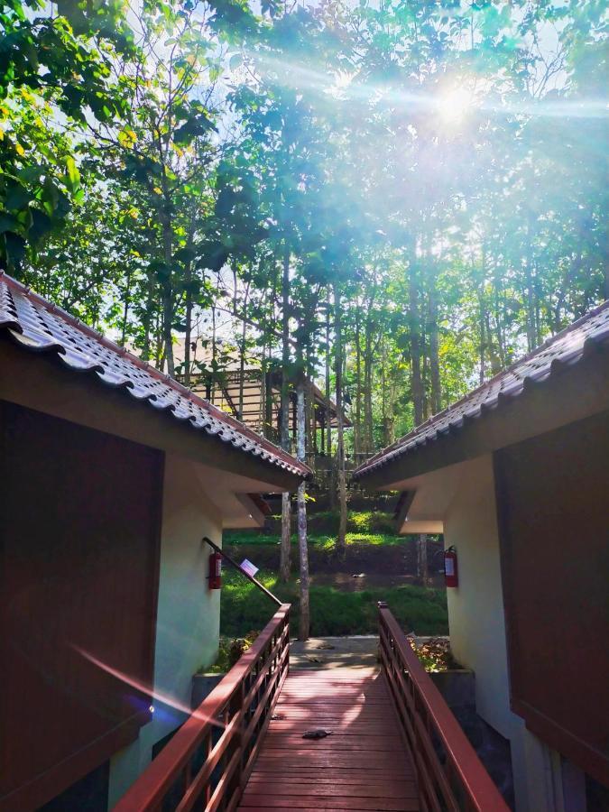 Kasuari Exotic Resort มาเกอลัง ภายนอก รูปภาพ