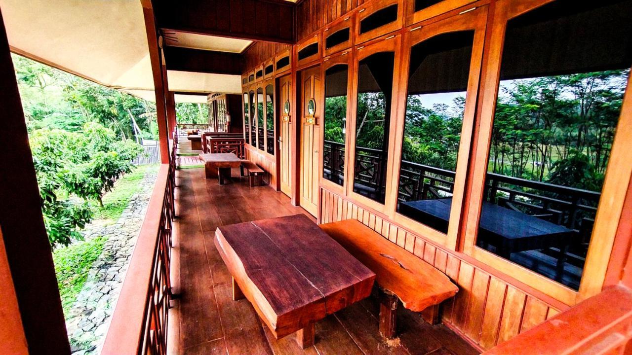 Kasuari Exotic Resort มาเกอลัง ภายนอก รูปภาพ